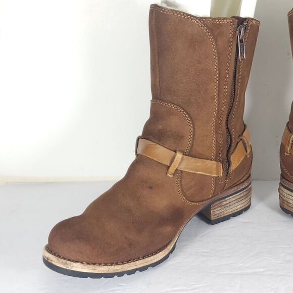 Ugg Women's Endell US 7 Brown Suede Sheepskin Lined Side Zip Moto Biker boots - Picture 8 of 16